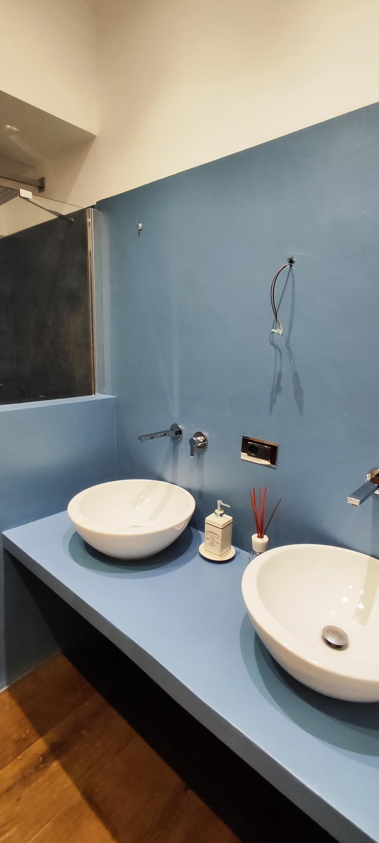 Rivestimenti e Pavimenti in Resina per Bagni - Immagine 2