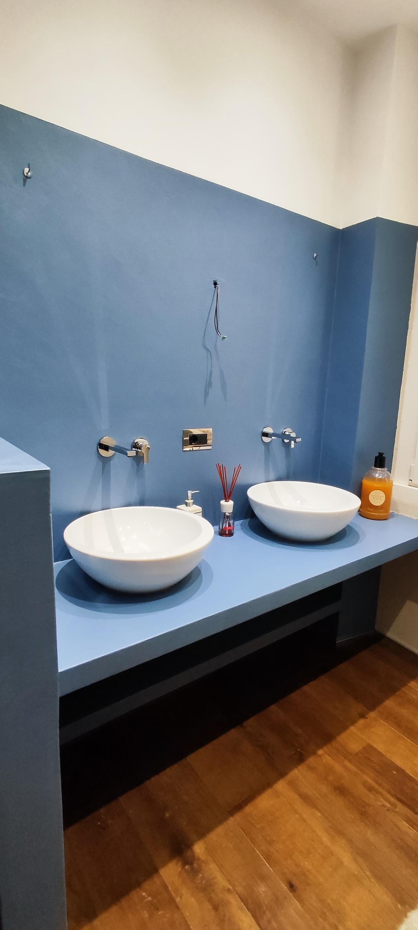 Rivestimenti e Pavimenti in Resina per Bagni - Immagine 3