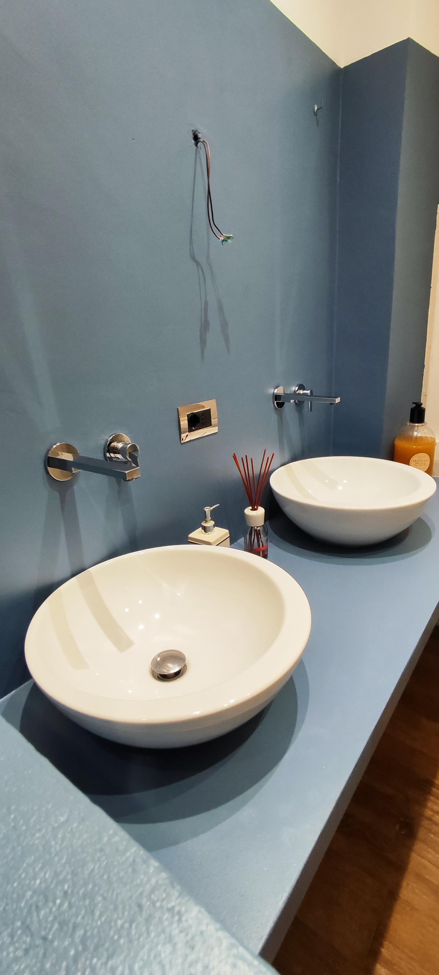 Rivestimenti e Pavimenti in Resina per Bagni - Immagine 4