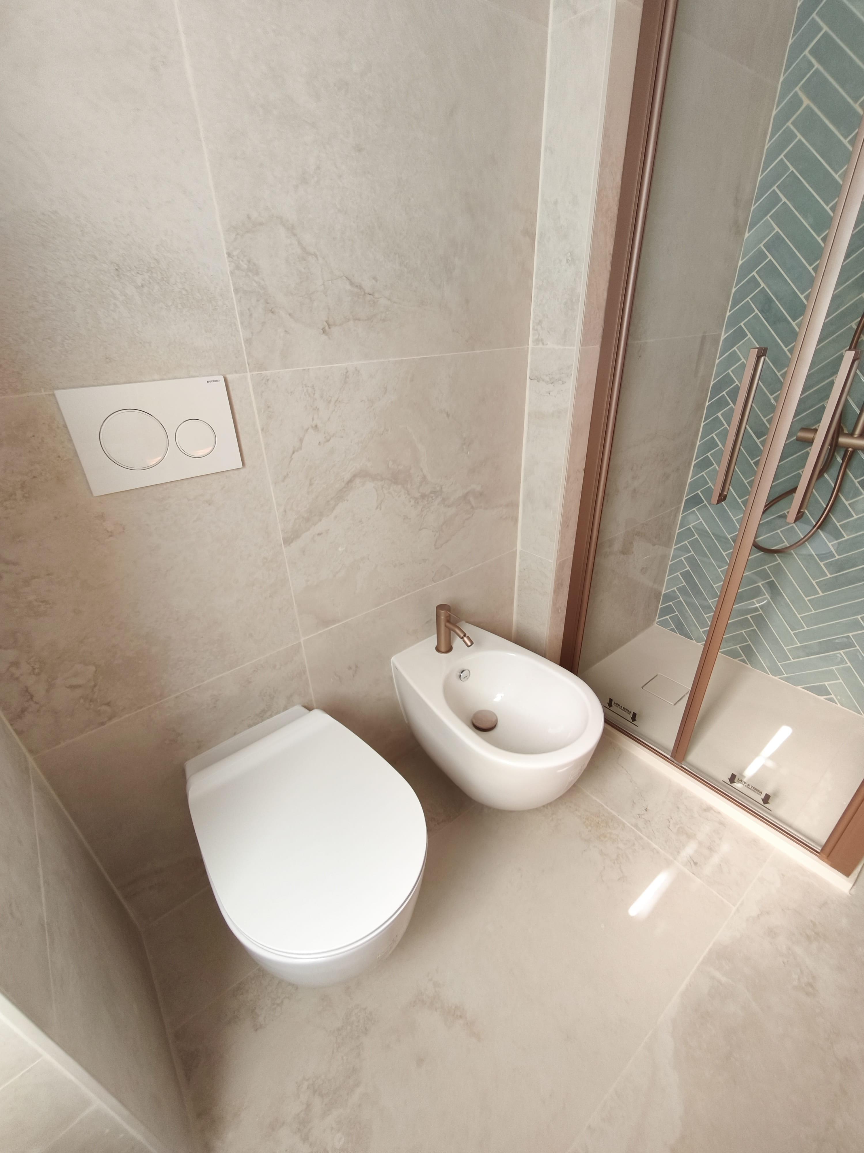 Ristrutturazione Completa del Bagno - Immagine 3